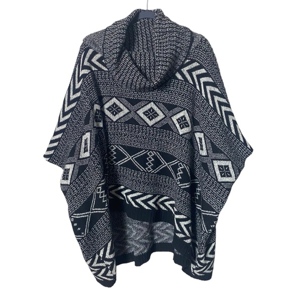 Sweaters - Southwestern Wool Blend Poncho Women’s One Size Aztec Southwestern Cowl Neck